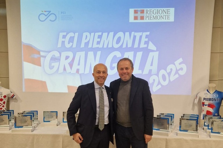 Depalma in visita alla Festa del ciclismo in Piemonte. <span>Foto Federciclismo </span>