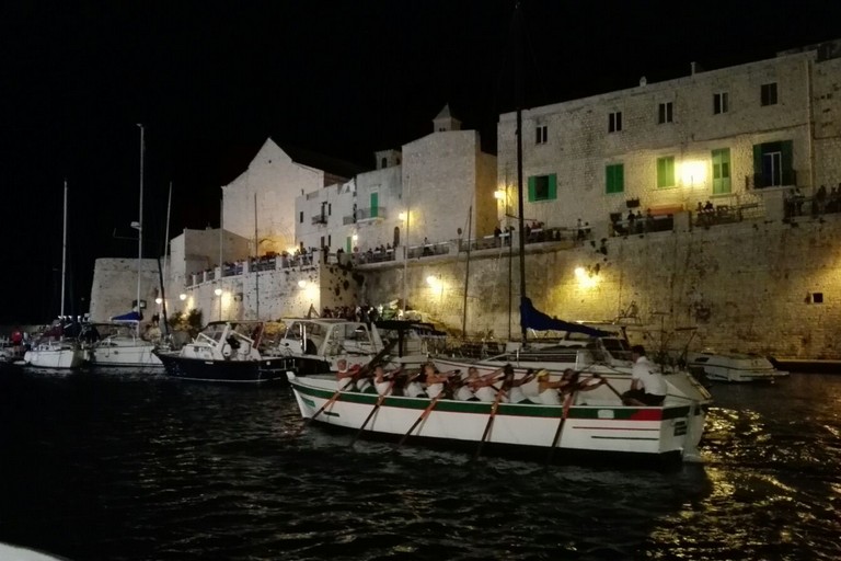 Stasera c'è la Regata dei Gonfaloni