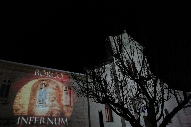 Tutto esaurito per i sei spettacoli di "Borgo Infernum" a Giovinazzo
