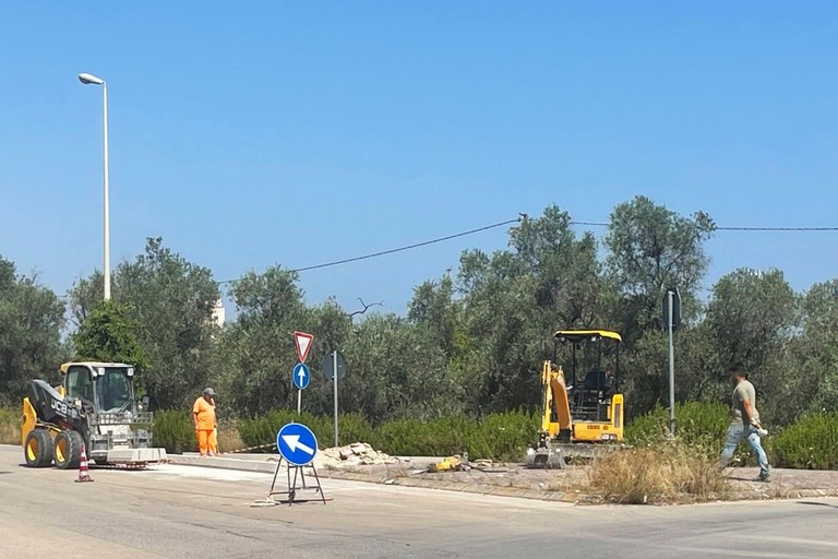 Lavori rotatoria cavalcaferrovia