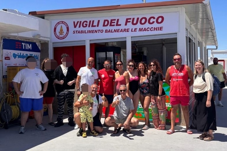 Vigili del Fuoco per terapia in acqua