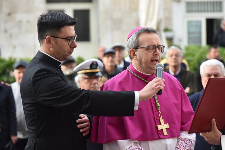 Mons. Domenico Basile. <span>Foto Ruggiero de Virgilio</span>