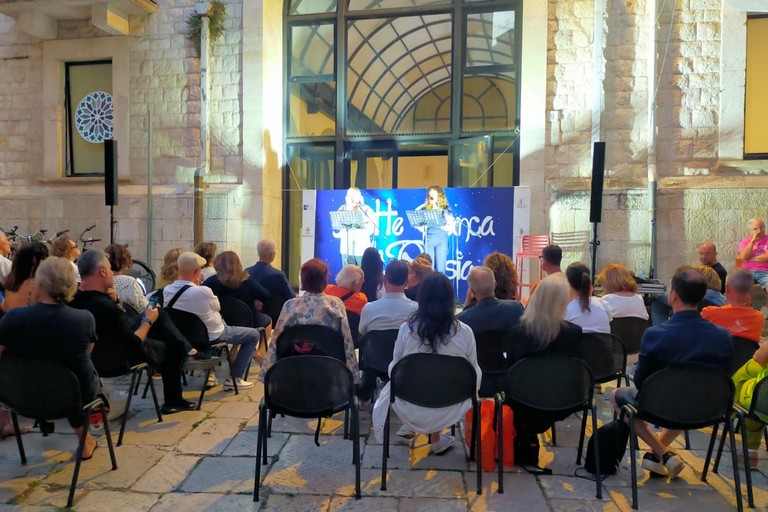 Notte Bianca della Poesia. <span>Foto Gabriella Serrone</span>