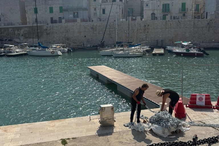 Lavori pontili. <span>Foto Comune di Giovinazzo</span>