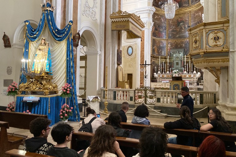 Studenti in visita alla Madonna delle Grazie