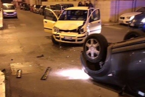 L'incidente all'incrocio tra via Martiri di via Fani e via Molino