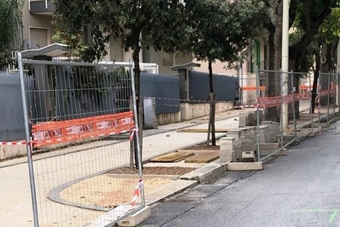 I lavori in via Marconi. <span>Foto PD Giovinazzo</span>