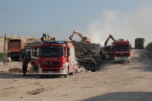 L'incendio alla discarica di San Pietro Pago