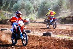 Le moto impegnate nelle prove