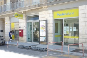 L'ufficio postale di Giovinazzo
