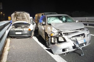 L'incidente lungo la strada statale 16 bis