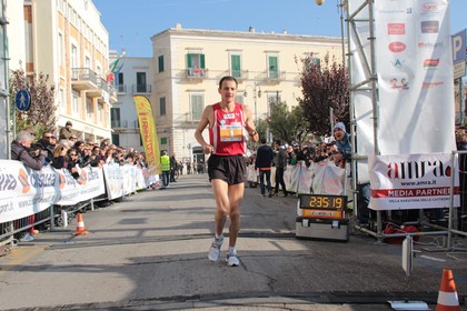 Vito Sardella al traguardo. <span>Foto Mino Ciocia</span>