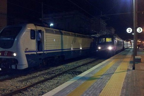 I treni fermi in stazione