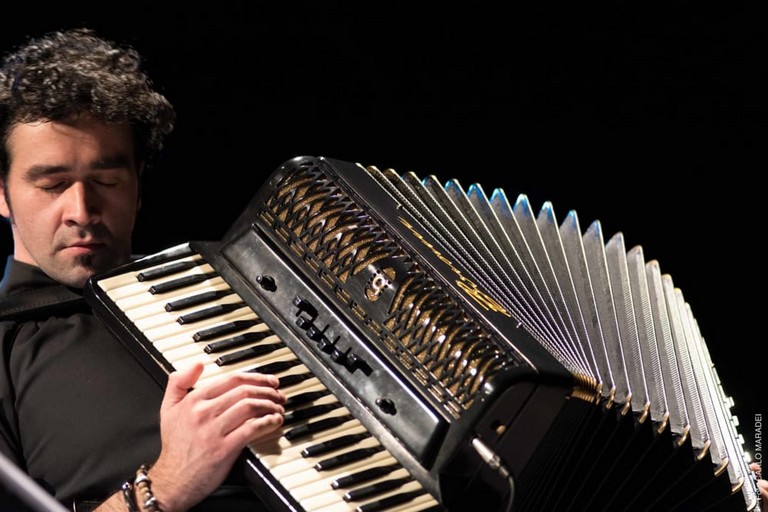 Vince Abbracciante alla fisarmonica