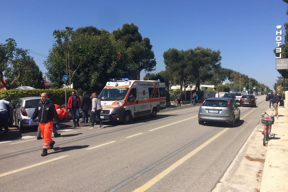 L'incidente sulla strada statale 16 Adriatica